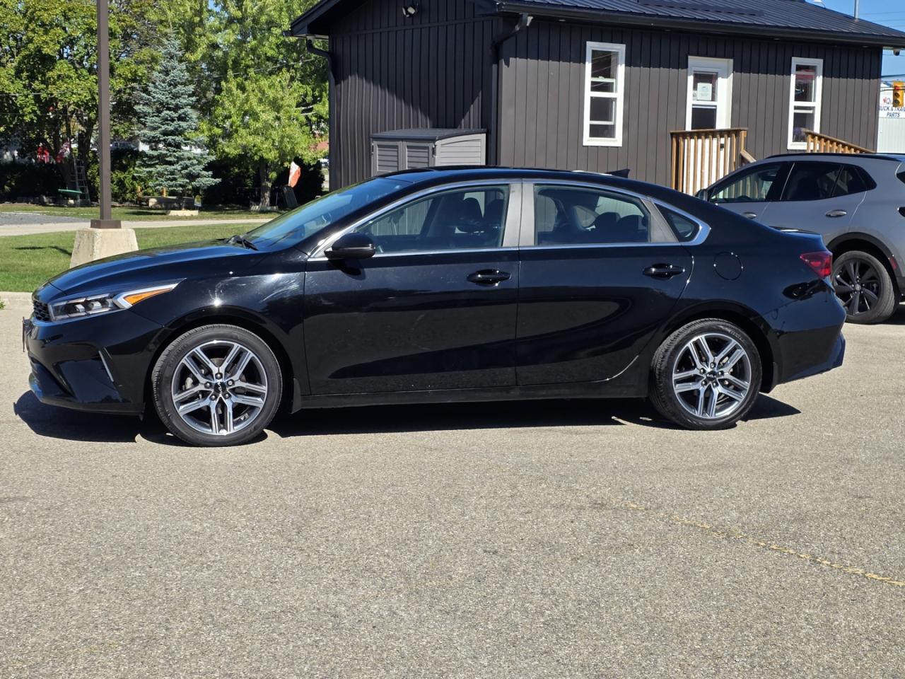 2023 Kia Forte EX - Photo #8