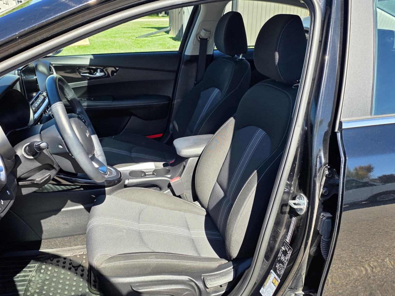 2023 Kia Forte EX - Photo #11