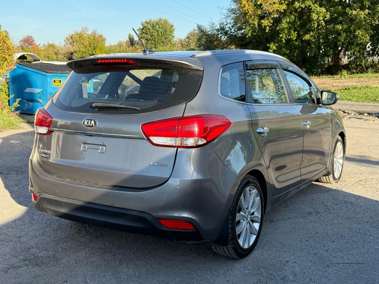 2014 Kia Rondo EX w/3rd Row Photo4