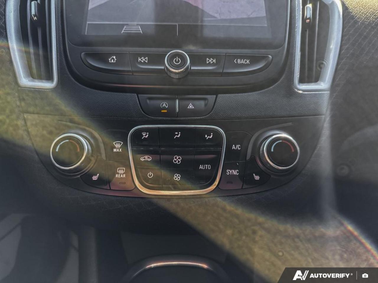 2022 Chevrolet Malibu LT / NO ACCIDENTS / HTD SEATS / BLUETOOTH / CRUISE Photo