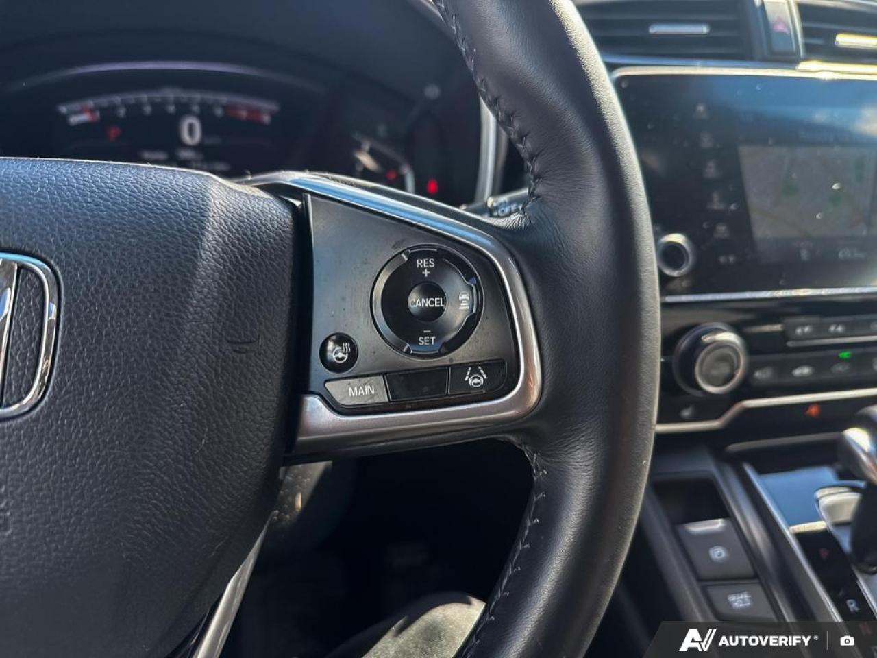 2022 Honda CR-V TOURING / NO ACCIDENTS / PANO ROOF / NAV / AWD - Photo #22