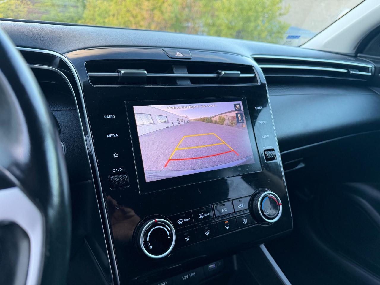 2023 Hyundai Tucson Essential FWD - Photo #17