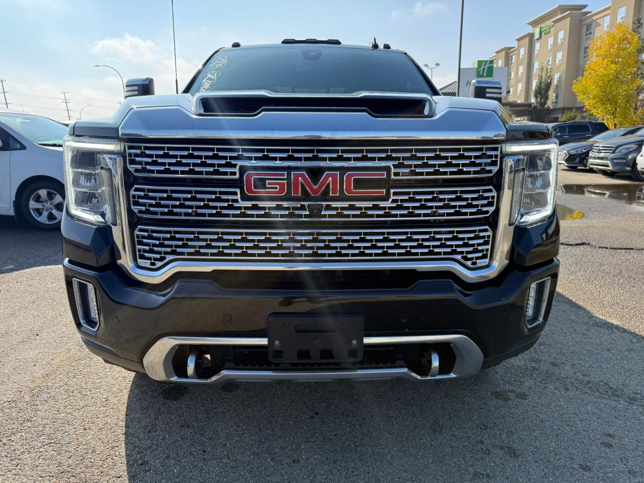 2022 GMC Sierra 3500 Denali Dually | DIESEL | ALL CREDIT ACCEPTED!! - Photo #2