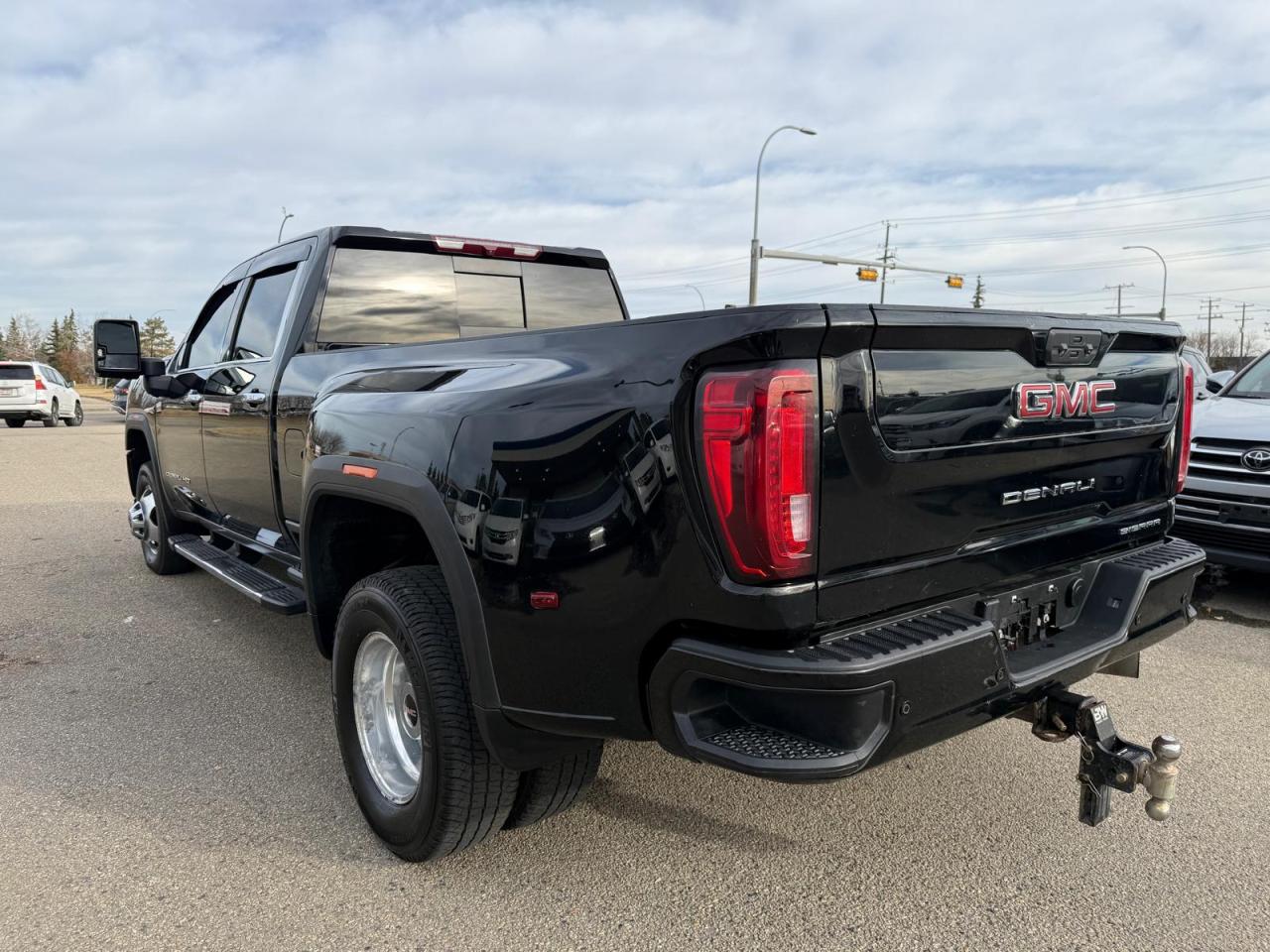 2022 GMC Sierra 3500 Denali Dually | DIESEL | ALL CREDIT ACCEPTED!! - Photo #5