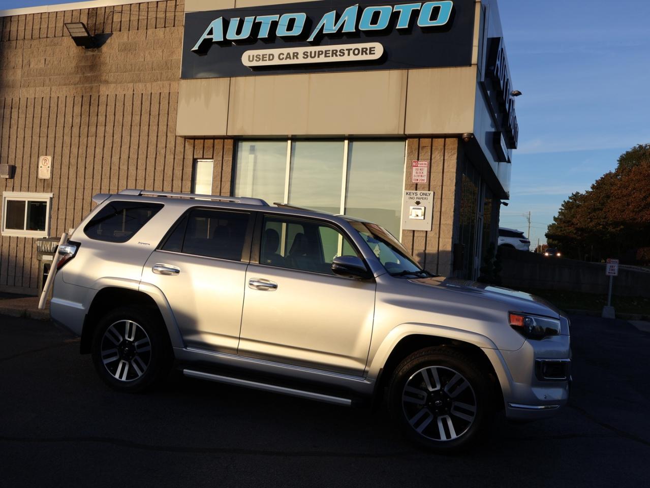2018 Toyota 4Runner LIMITED-TRAIL 4WD SAFETY CERTIFIED CAMERA NAV BLUETOOTH LEATHER HEAT/COLD SUNROOF CRUISE ALLOYS - Photo #8
