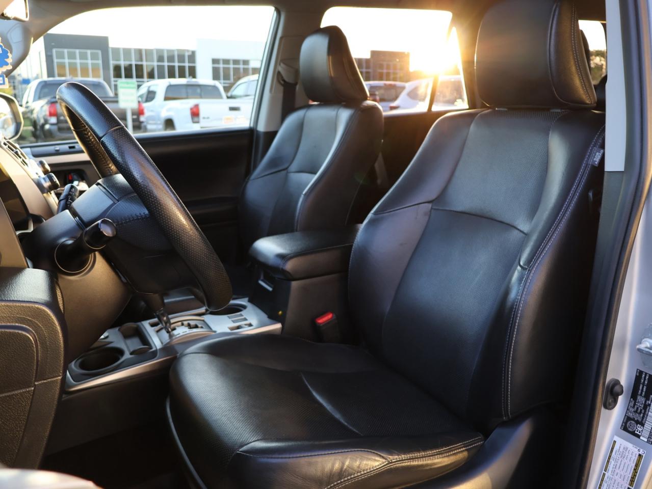 2018 Toyota 4Runner LIMITED-TRAIL 4WD SAFETY CERTIFIED CAMERA NAV BLUETOOTH LEATHER HEAT/COLD SUNROOF CRUISE ALLOYS - Photo #15