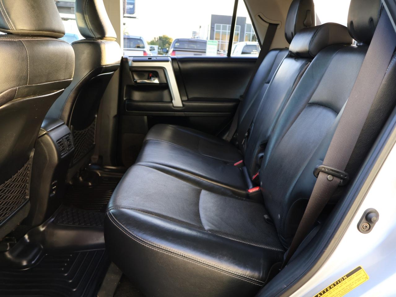 2018 Toyota 4Runner LIMITED-TRAIL 4WD SAFETY CERTIFIED CAMERA NAV BLUETOOTH LEATHER HEAT/COLD SUNROOF CRUISE ALLOYS - Photo #17