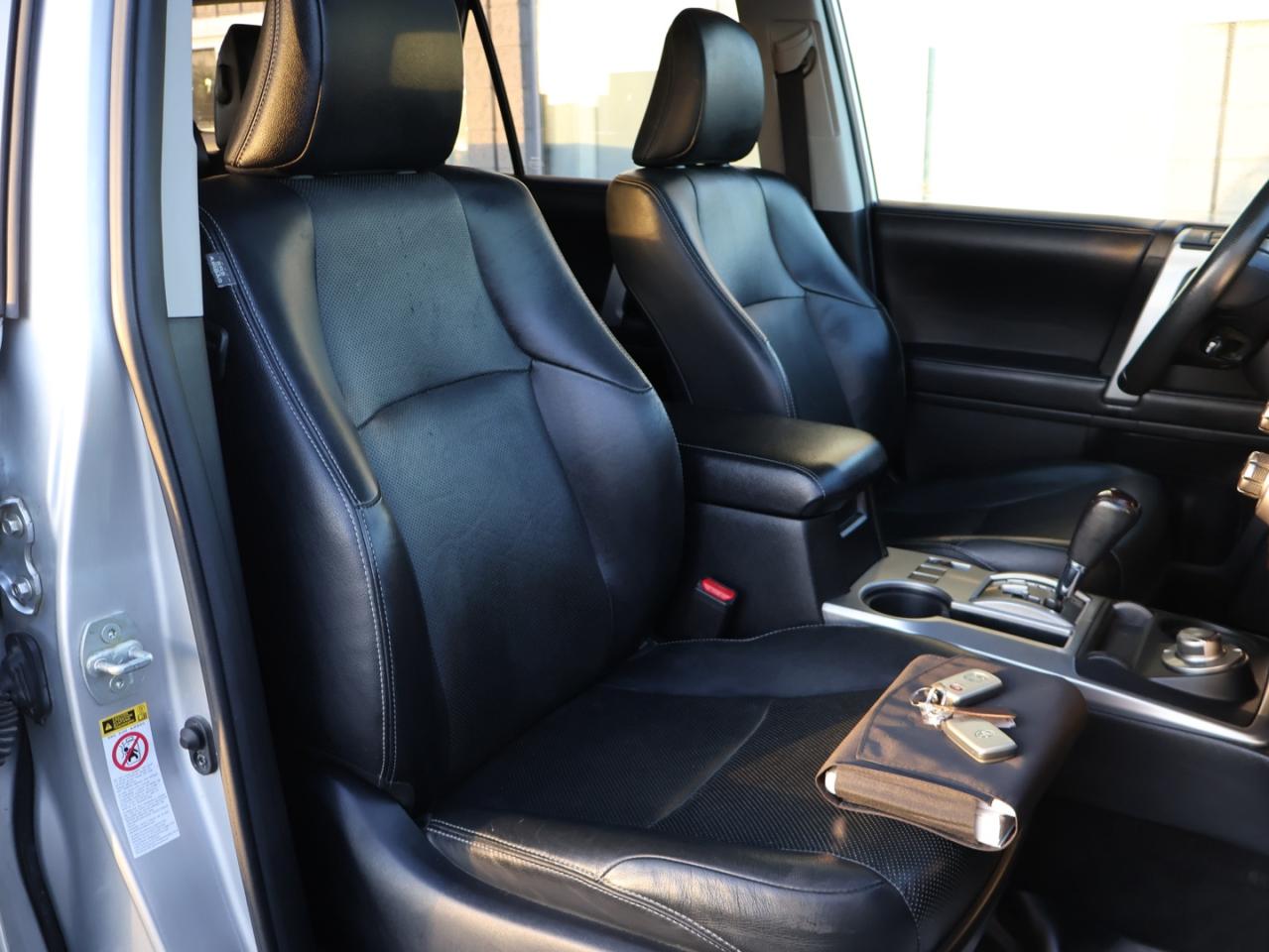 2018 Toyota 4Runner LIMITED-TRAIL 4WD SAFETY CERTIFIED CAMERA NAV BLUETOOTH LEATHER HEAT/COLD SUNROOF CRUISE ALLOYS - Photo #20