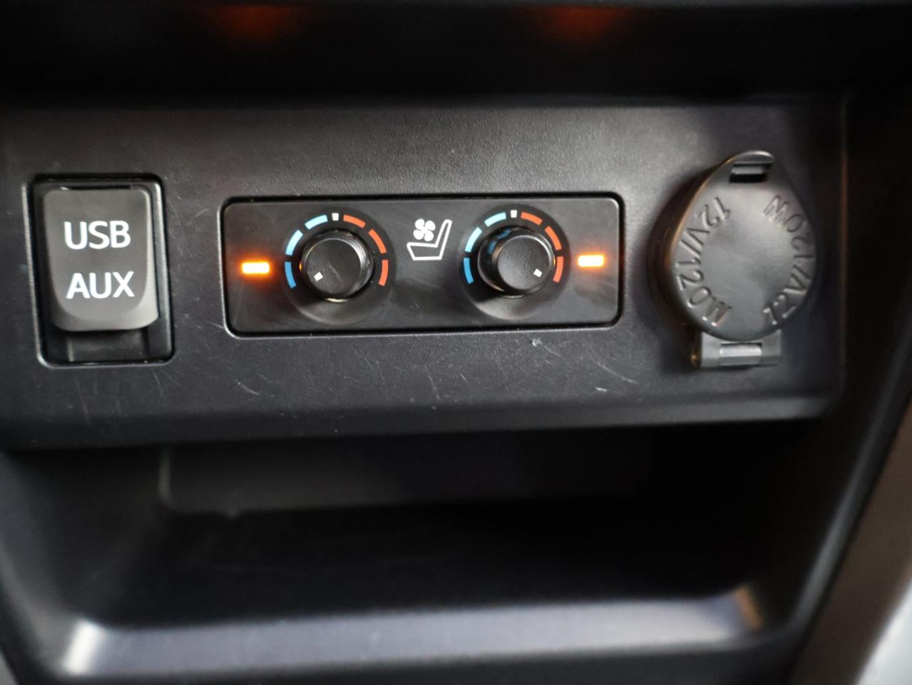 2018 Toyota 4Runner LIMITED-TRAIL 4WD SAFETY CERTIFIED CAMERA NAV BLUETOOTH LEATHER HEAT/COLD SUNROOF CRUISE ALLOYS - Photo #25