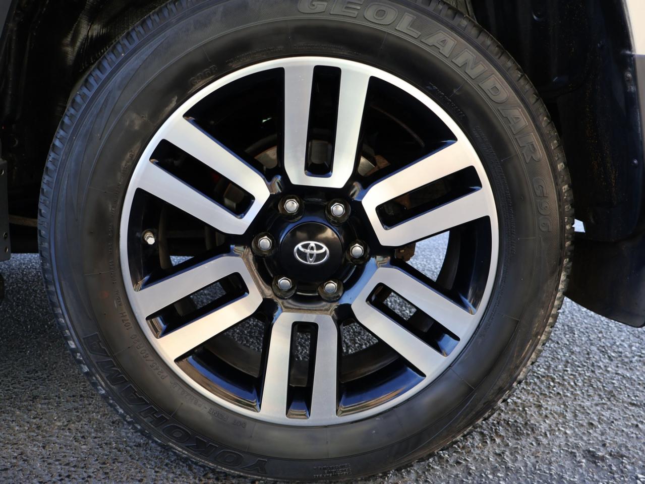 2018 Toyota 4Runner LIMITED-TRAIL 4WD SAFETY CERTIFIED CAMERA NAV BLUETOOTH LEATHER HEAT/COLD SUNROOF CRUISE ALLOYS - Photo #40