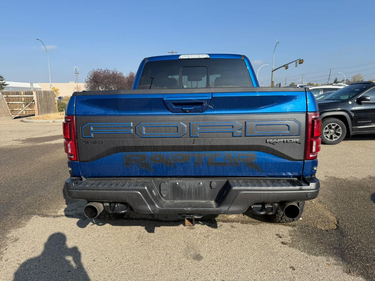 2018 Ford F-150 Raptor 4WD | ALL CREDIT ACCEPTED!! - Photo #6