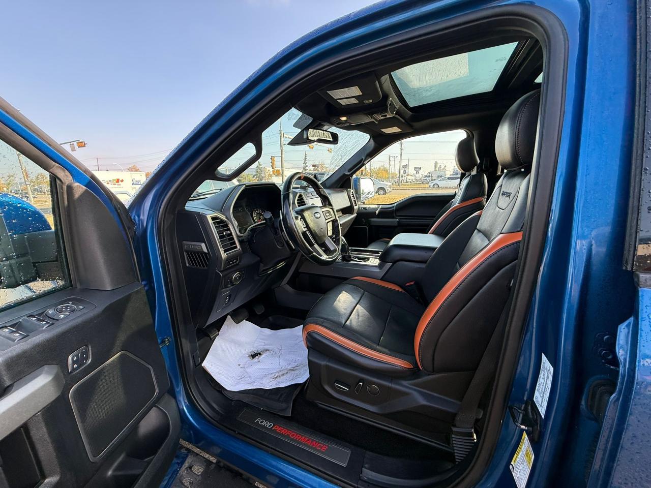 2018 Ford F-150 Raptor 4WD | ALL CREDIT ACCEPTED!! - Photo #15