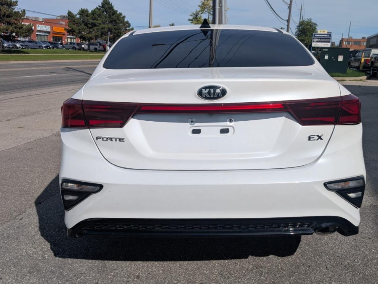 2021 Kia Forte EX / APPLE CARPLAY / ALLOY WHEELS / BLIND SPOT - Photo #6