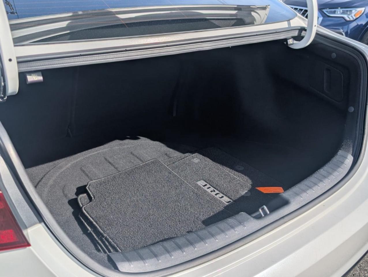 2021 Kia Forte EX / APPLE CARPLAY / ALLOY WHEELS / BLIND SPOT - Photo #18