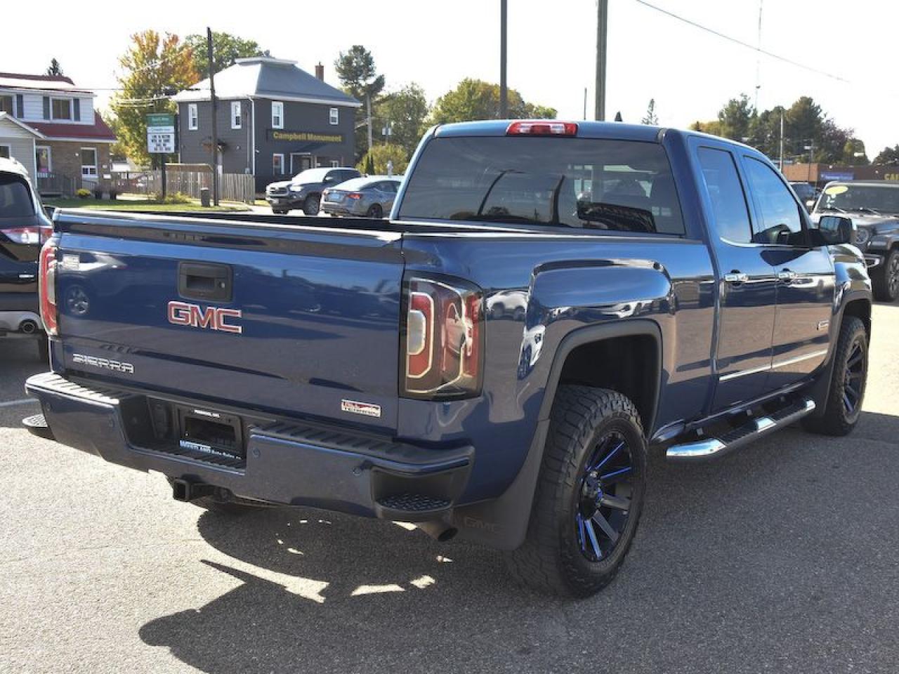 2016 GMC Sierra 1500 SLE - Photo #3