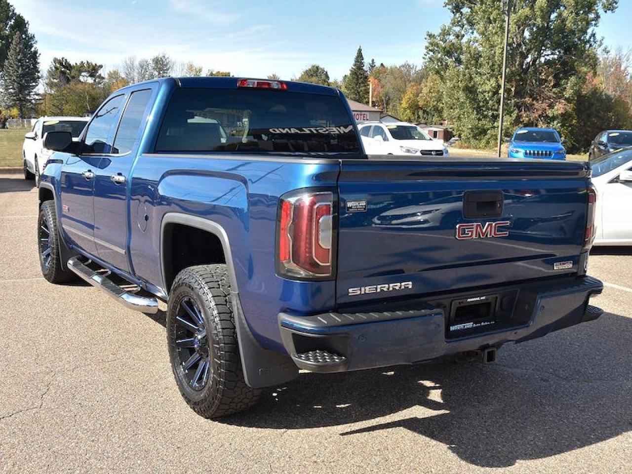 2016 GMC Sierra 1500 SLE - Photo #4