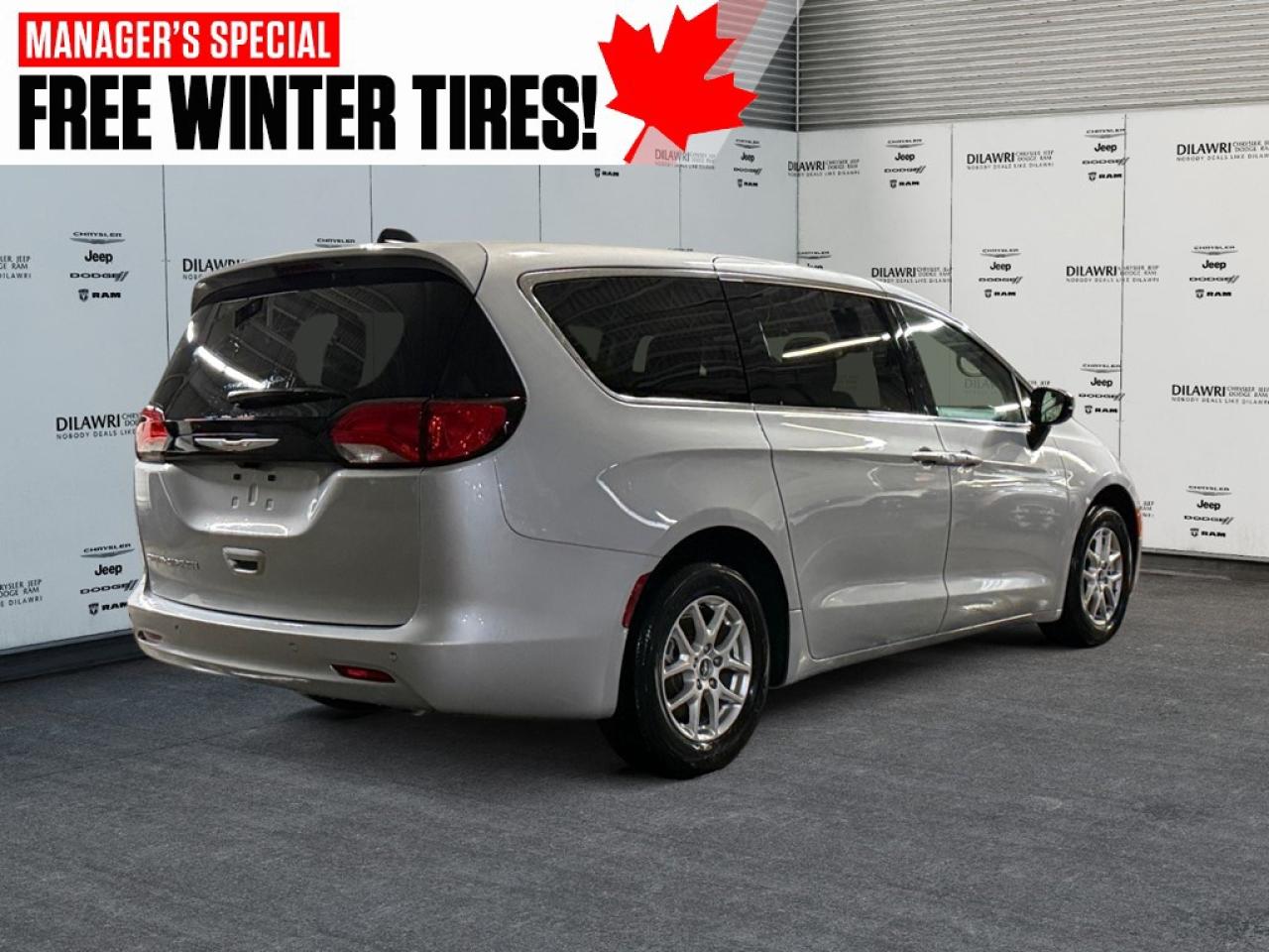 2024 Dodge Grand Caravan SXT Photo4