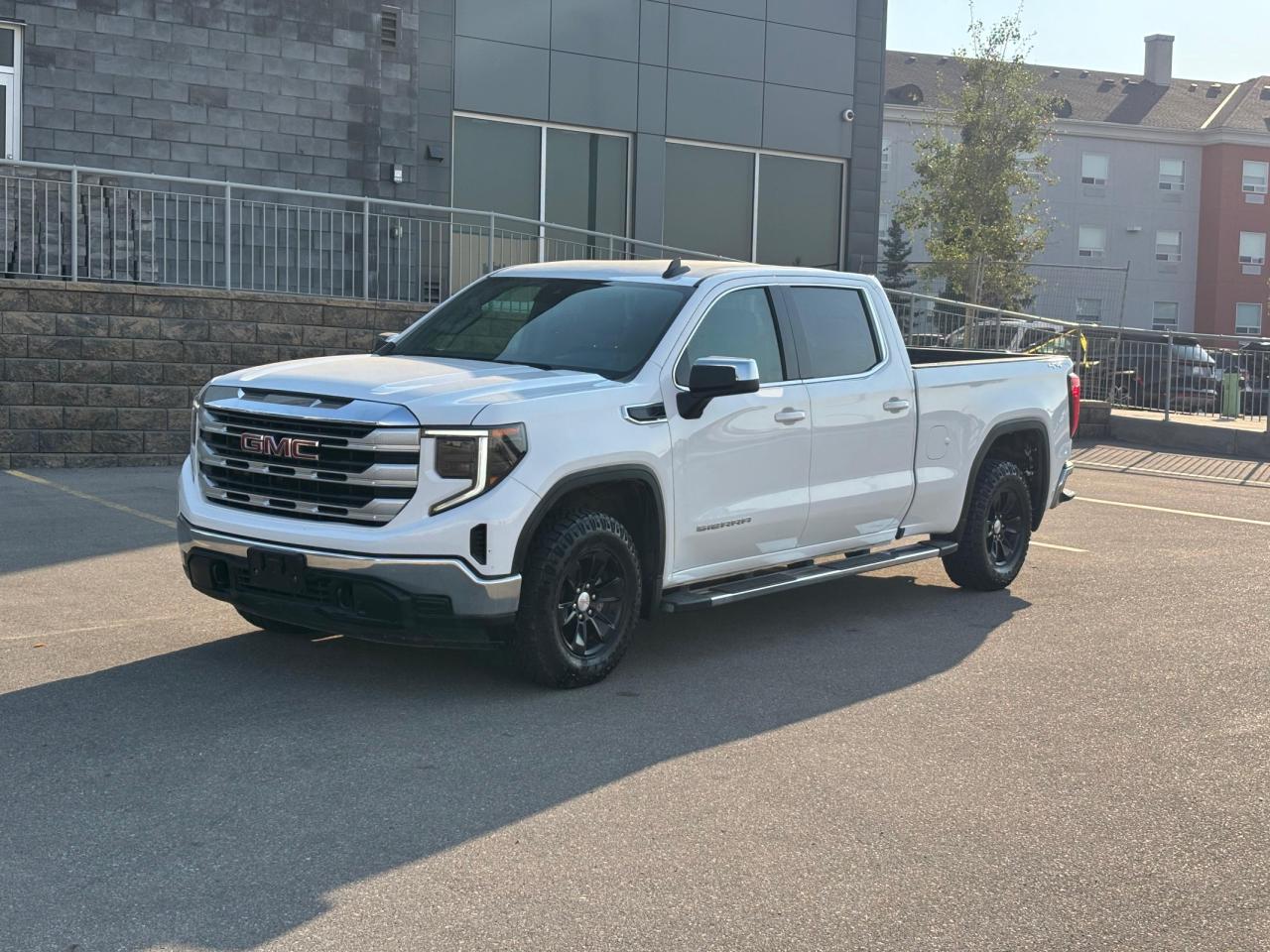 Used 2022 GMC Sierra SLE for sale in Calgary, AB