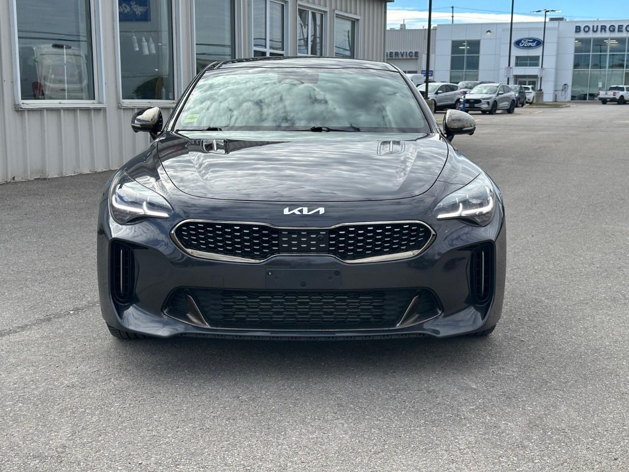 2023 Kia Stinger GT2 AWD Photo2
