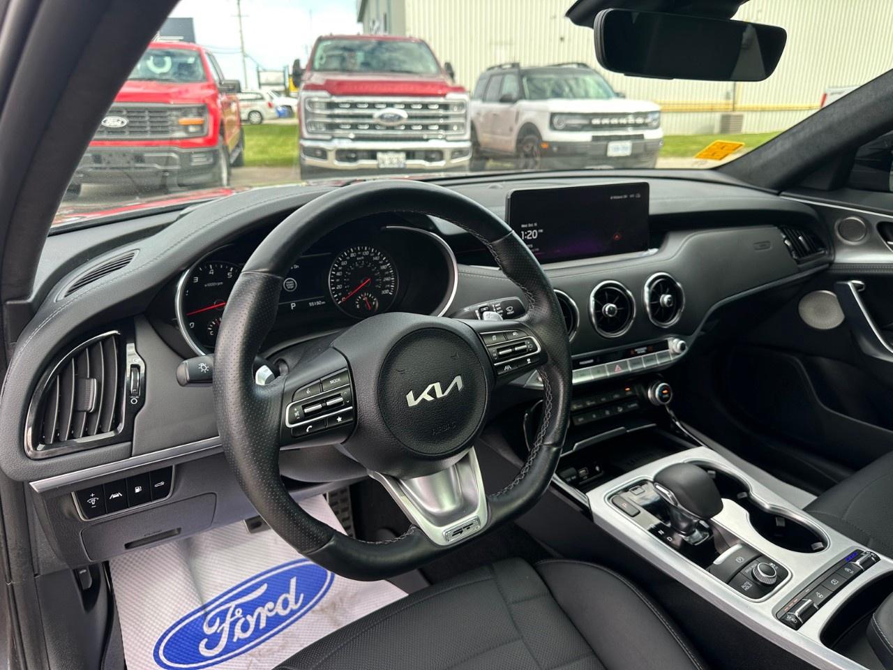 2023 Kia Stinger GT2 AWD Photo