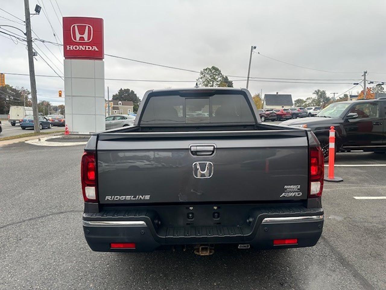 2017 Honda Ridgeline EX-L Photo