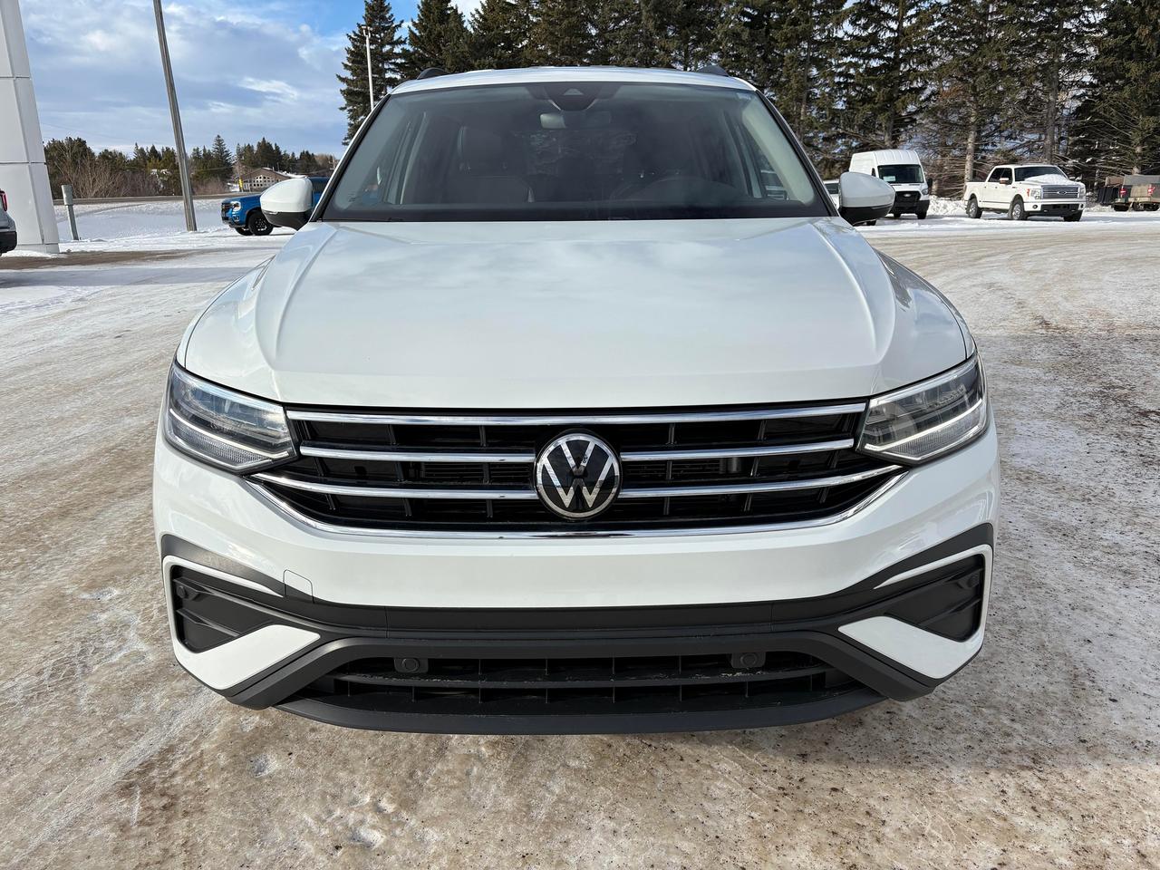 2022 Volkswagen Tiguan COMFORTLINE 4Motion Photo2