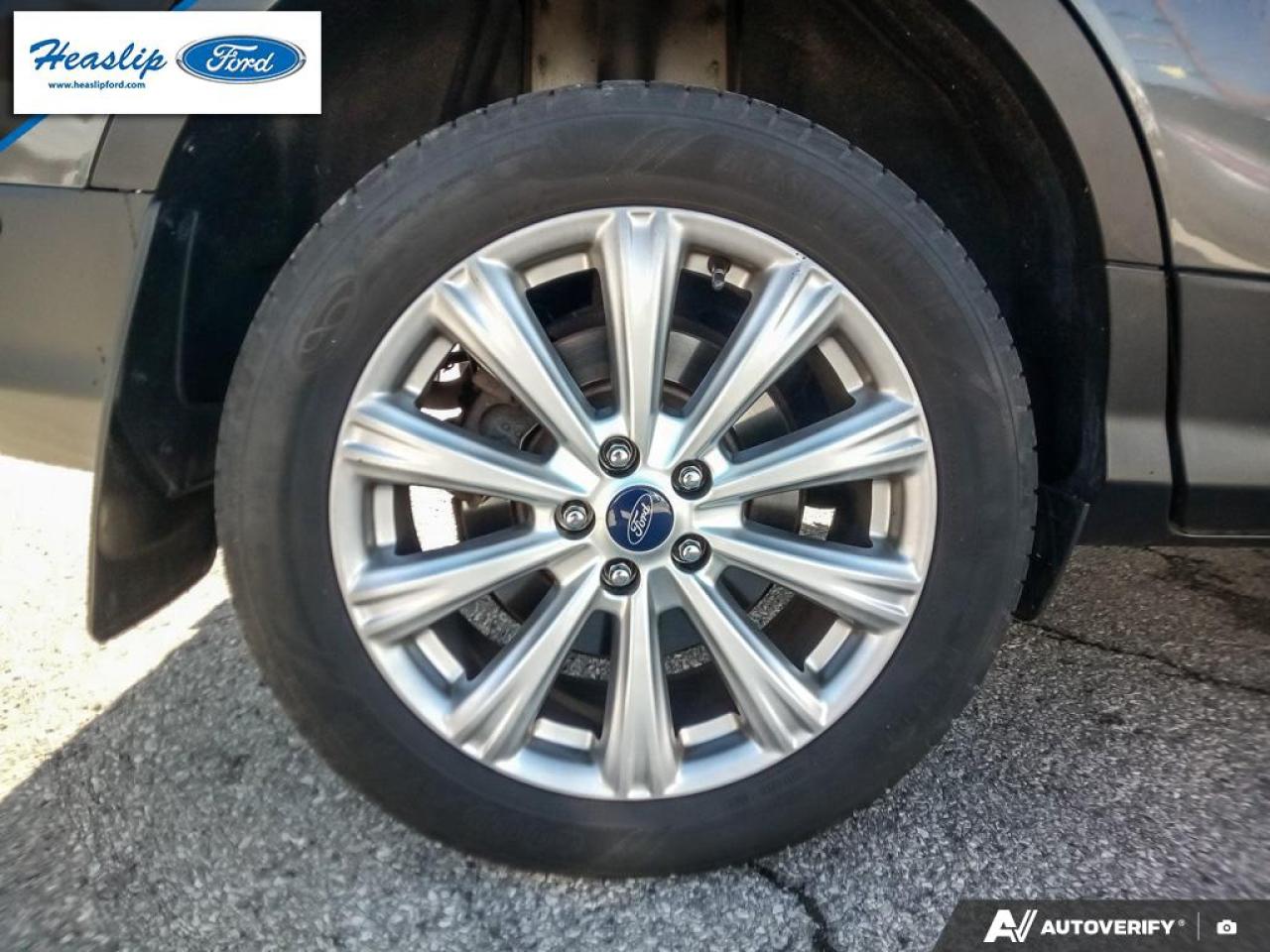 2018 Ford Escape Titanium Photo5