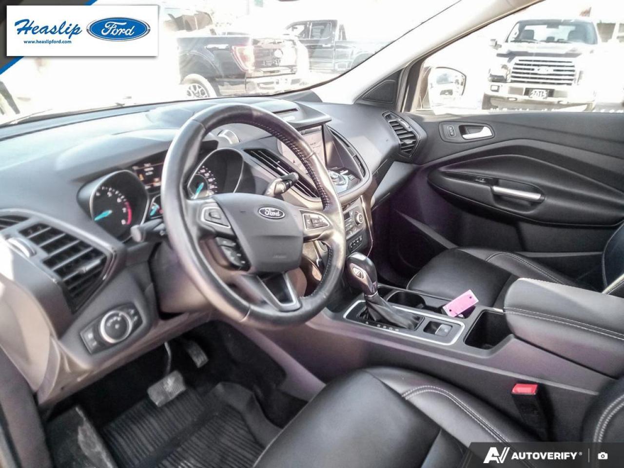 2018 Ford Escape Titanium Photo5