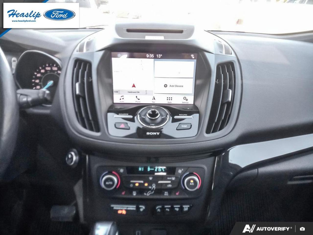 2018 Ford Escape Titanium Photo5