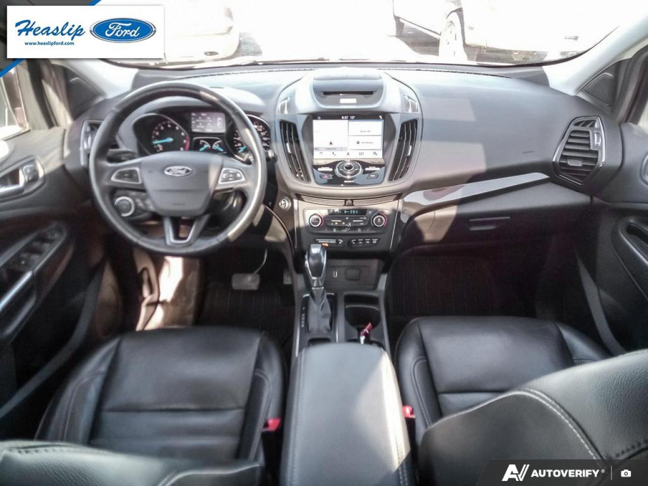 2018 Ford Escape Titanium Photo5