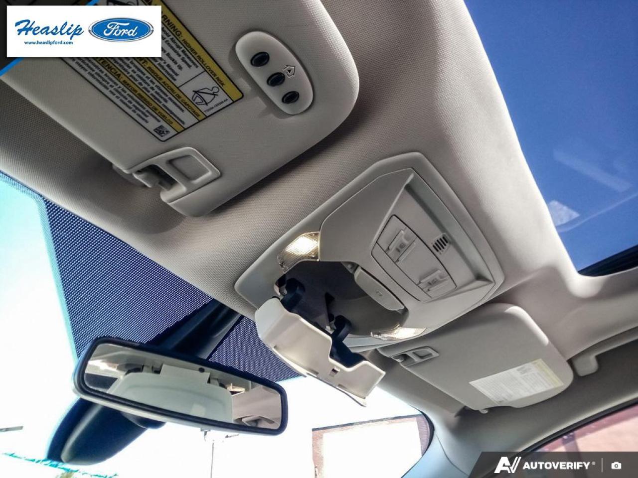2018 Ford Escape Titanium Photo5