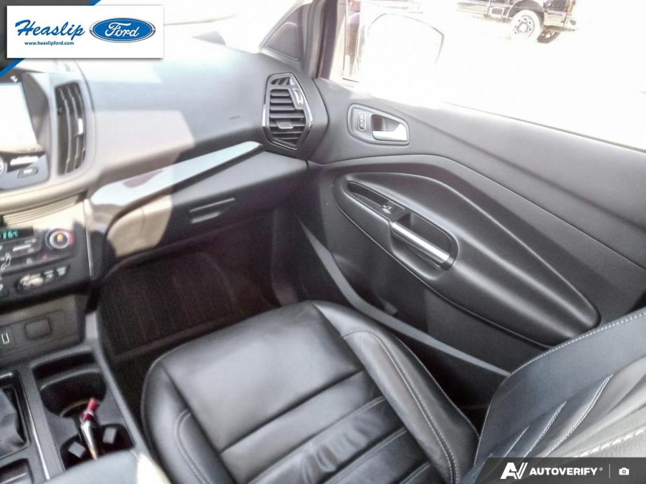 2018 Ford Escape Titanium Photo5