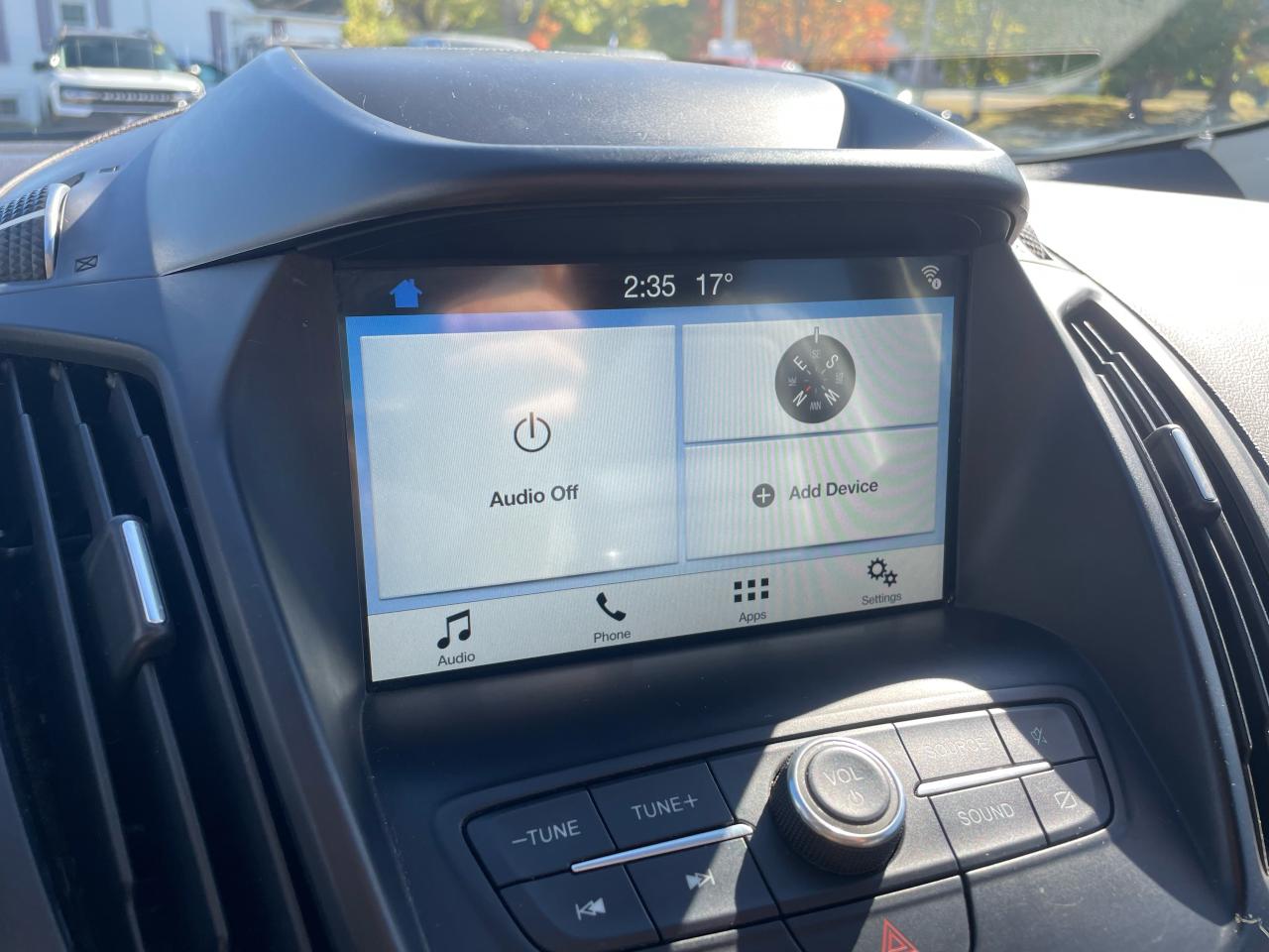 2019 Ford Escape SEL Photo5