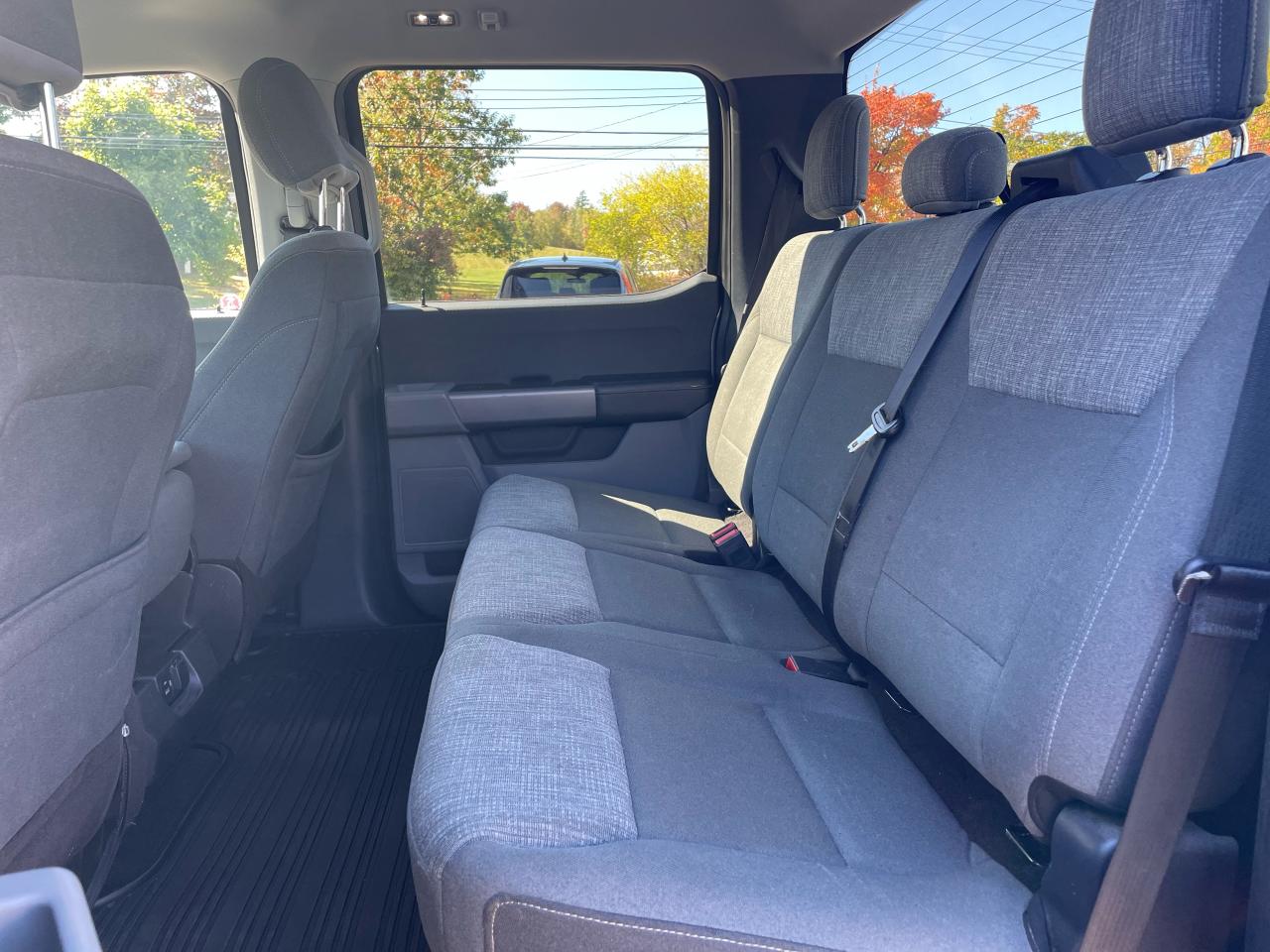 2021 Ford F-150 XLT Photo5
