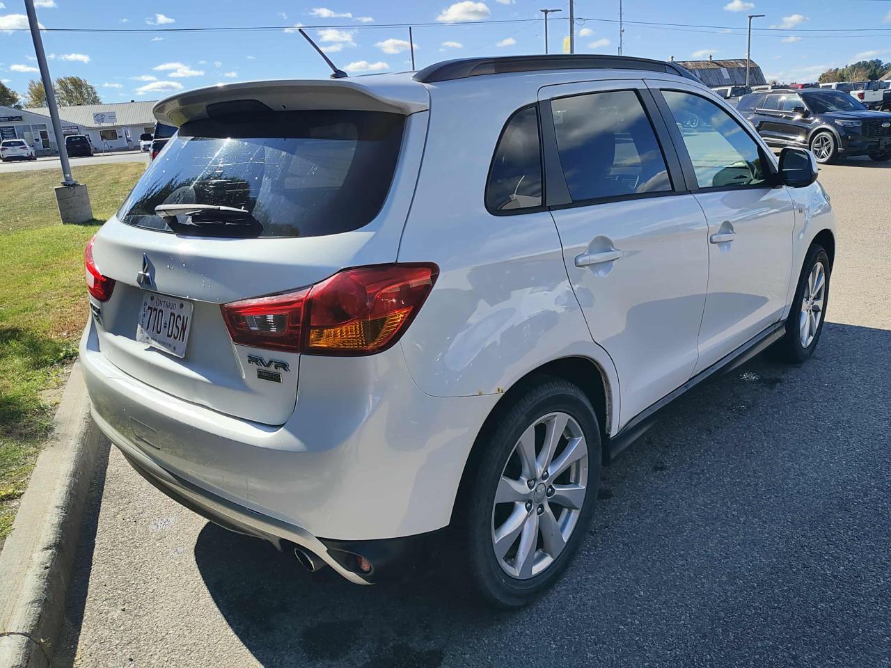 2015 Mitsubishi RVR GT