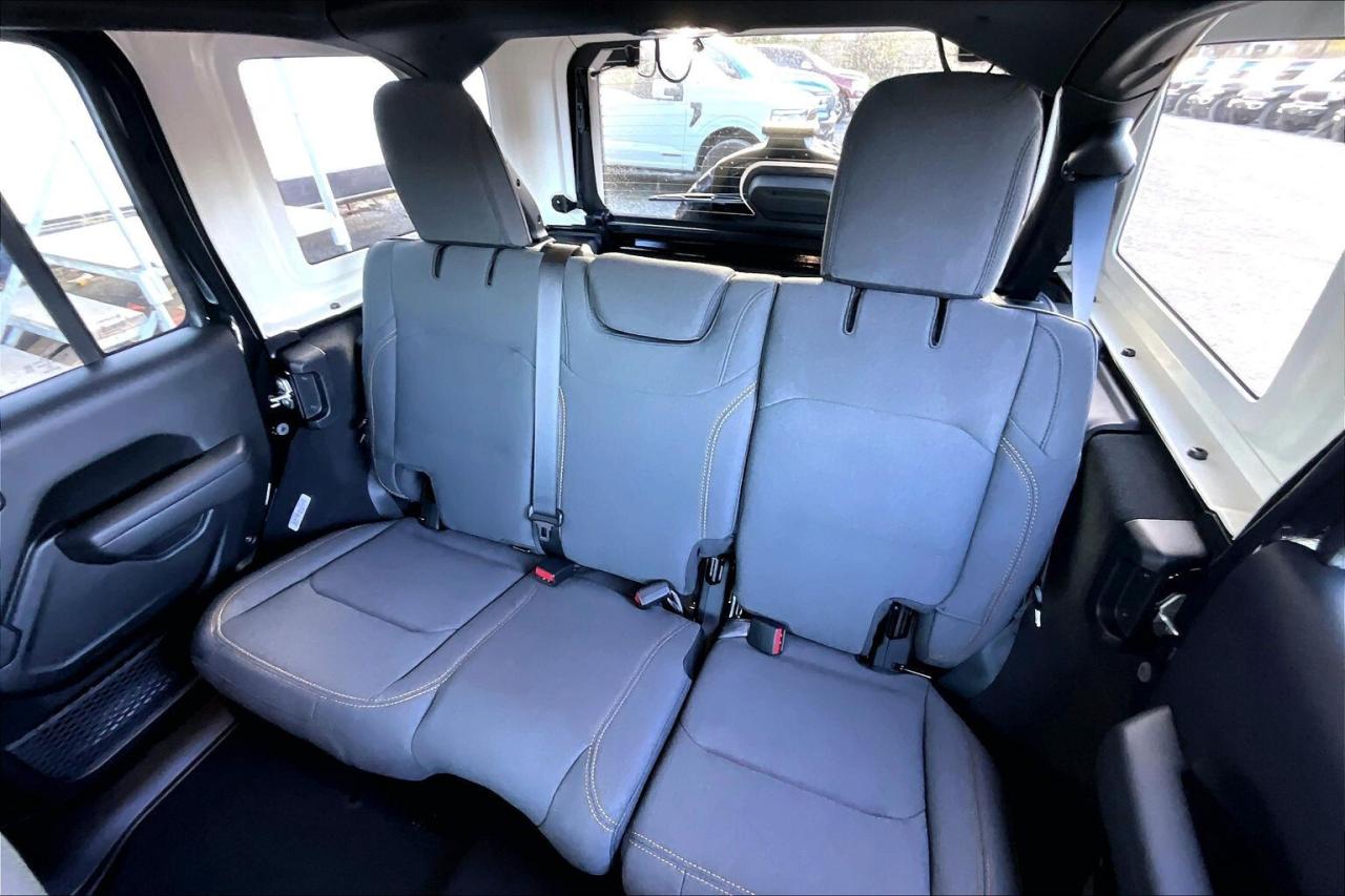 2026 Jeep Wrangler WILLYS 4DR | Hardtop | Tech & Conv Grp | Carplay Photo