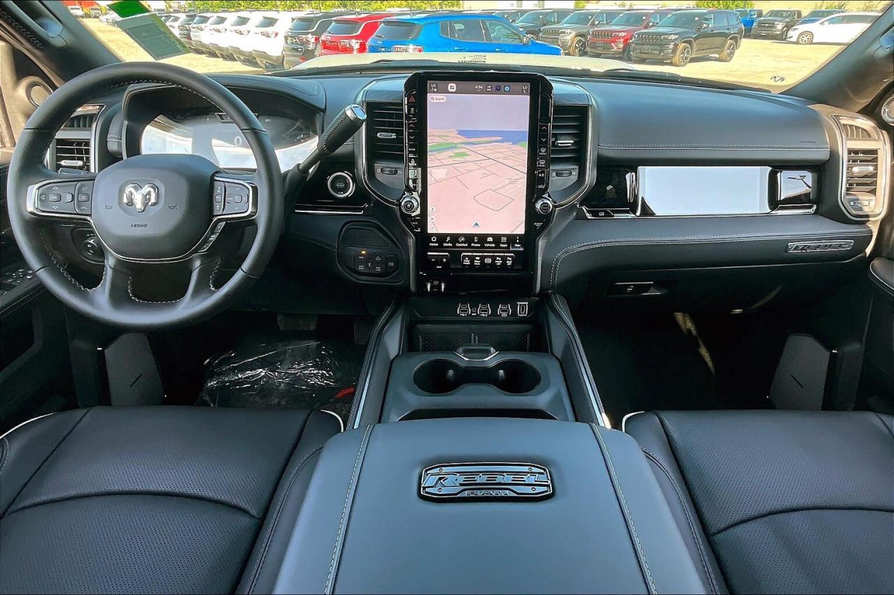 2026 RAM 2500 REBEL | 6.7L Diesel | Leather | Sunroof | Level 2 Photo4