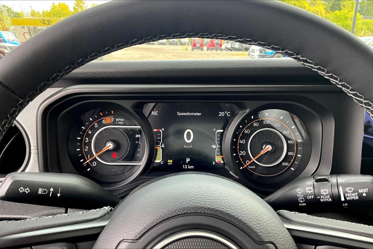2026 Jeep Wrangler WILLYS | Hardtop |Tech & Conv Grp | 12" screen Photo