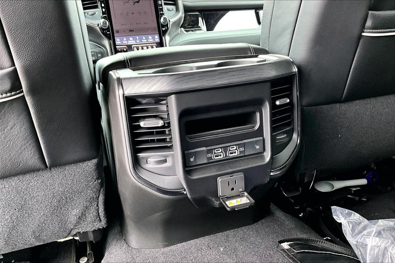 2026 RAM 2500 REBEL | 6.7L Diesel | Leather | Sunroof | Level 2 Photo