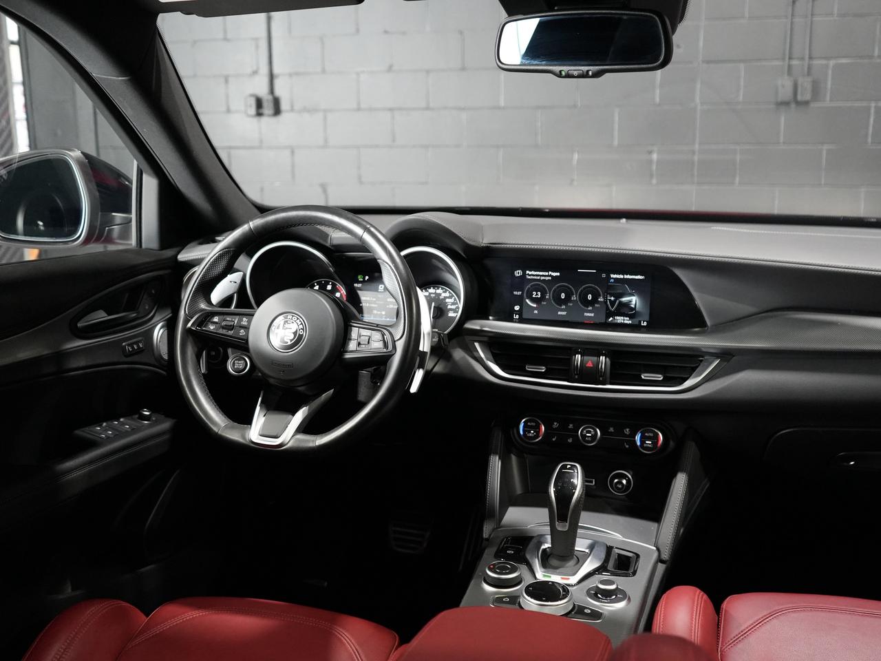 2023 Alfa Romeo Stelvio Veloce/PANO/HARMAN K/21 IN RIM/NO ACCIDENT/1OWNER Photo