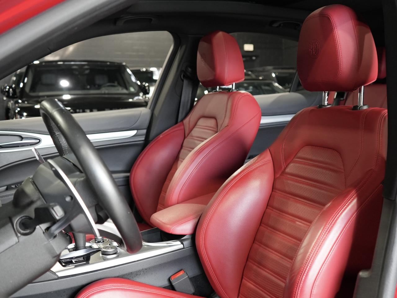 2023 Alfa Romeo Stelvio Veloce/PANO/HARMAN K/21 IN RIM/NO ACCIDENT/1OWNER Photo