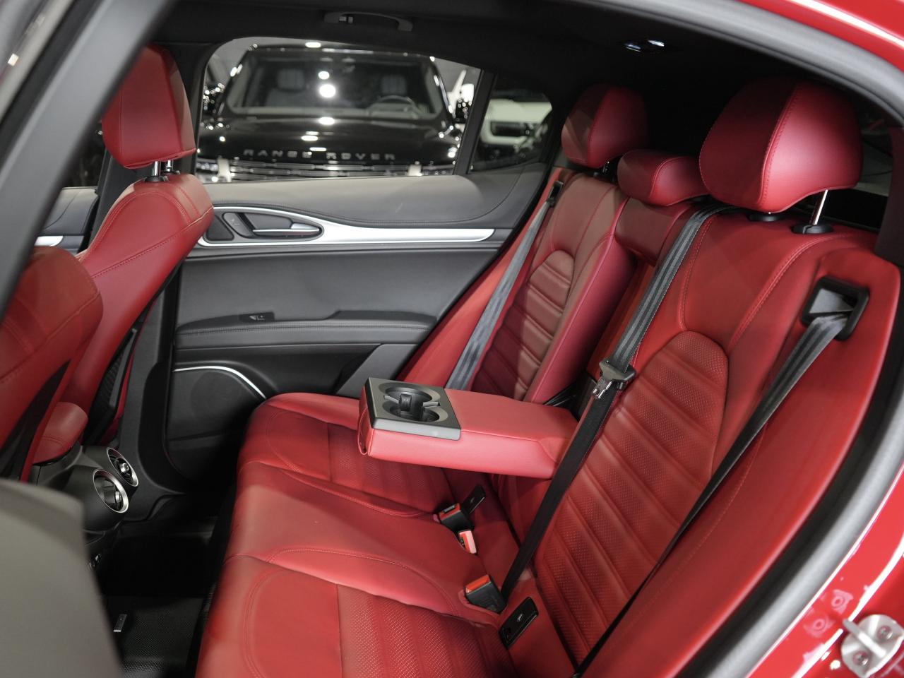 2023 Alfa Romeo Stelvio Veloce/PANO/HARMAN K/21 IN RIM/NO ACCIDENT/1OWNER Photo