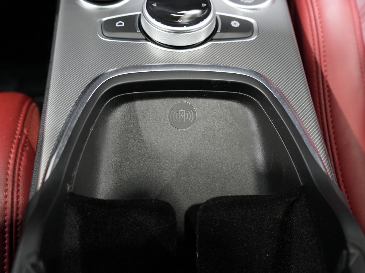 2023 Alfa Romeo Stelvio Veloce/PANO/HARMAN K/21 IN RIM/NO ACCIDENT/1OWNER Photo