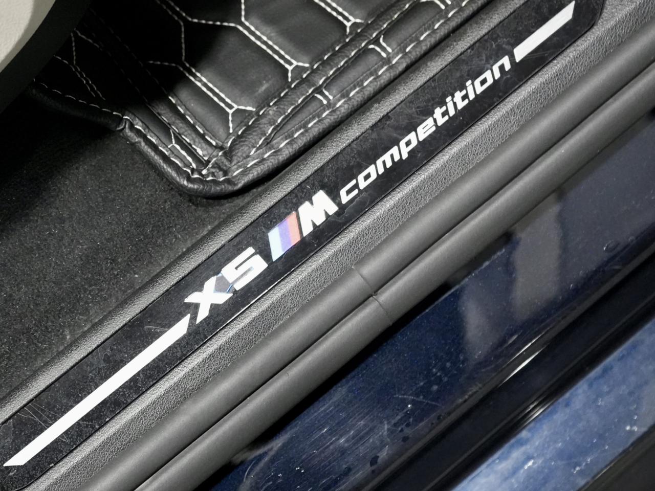 2021 BMW X5 M Competition/PANO/HUD/CARBON FIBER/360CAM/21 IN RIM Photo