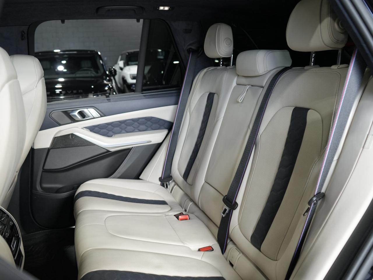 2021 BMW X5 M Competition/PANO/HUD/CARBON FIBER/360CAM/21 IN RIM Photo