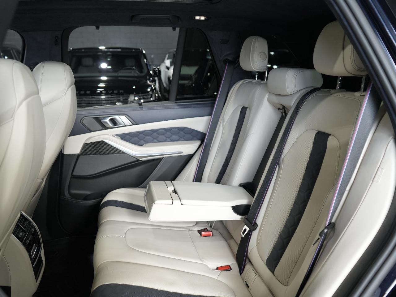 2021 BMW X5 M Competition/PANO/HUD/CARBON FIBER/360CAM/21 IN RIM Photo