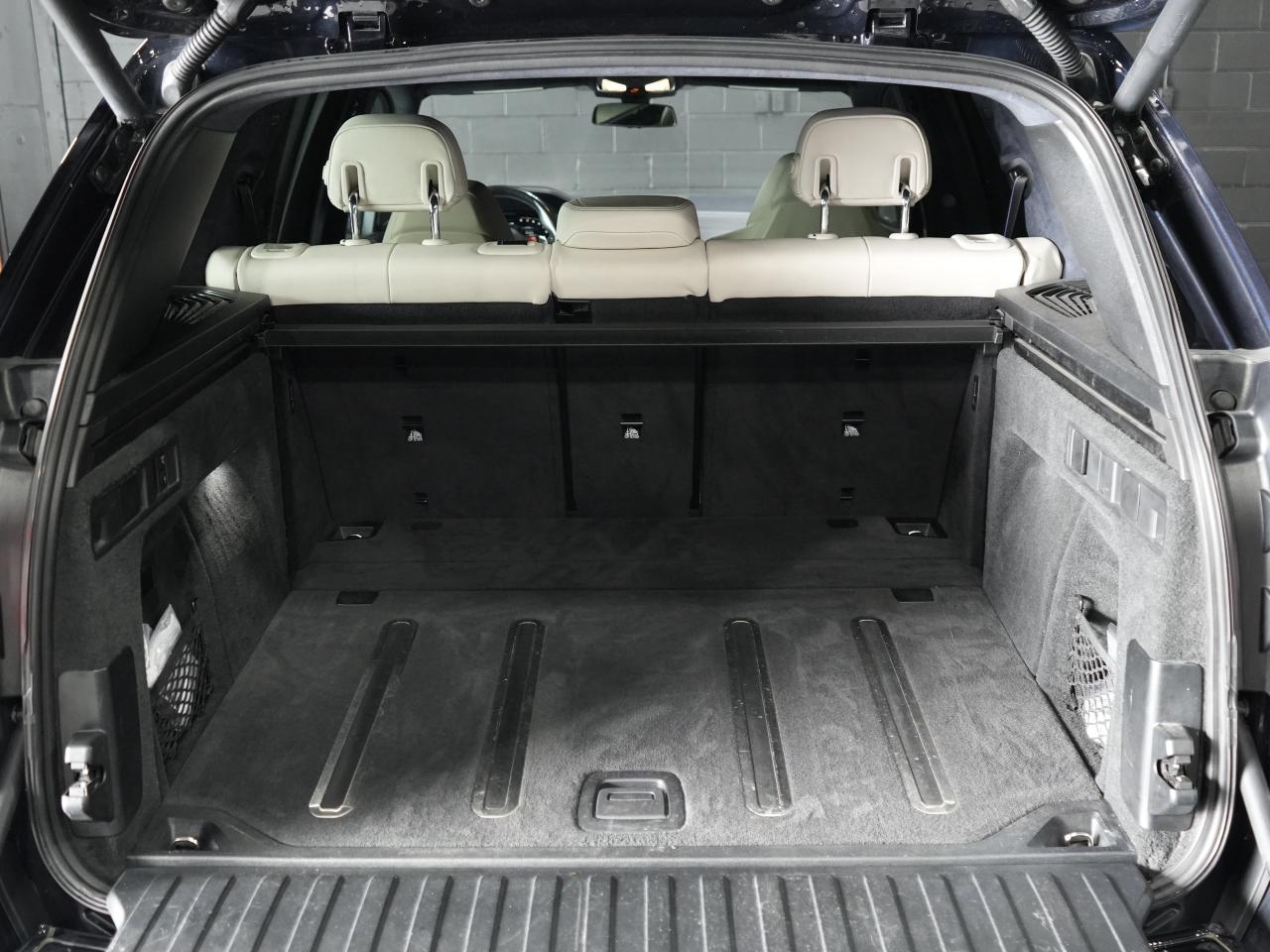 2021 BMW X5 M Competition/PANO/HUD/CARBON FIBER/360CAM/21 IN RIM Photo