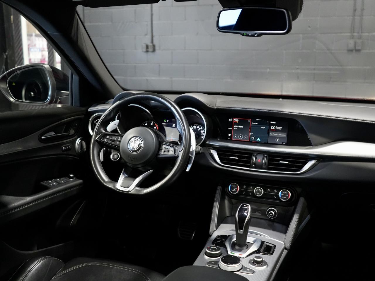 2022 Alfa Romeo Stelvio Veloce/PANO/HARMAN K/DRIVE ASSIST/NO ACCIDENTS/NAV Photo