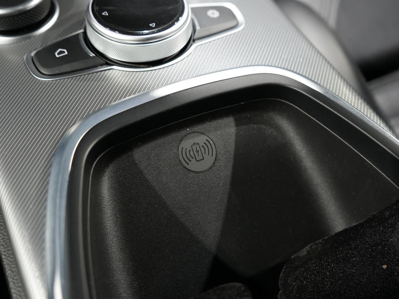 2022 Alfa Romeo Stelvio Veloce/PANO/HARMAN K/DRIVE ASSIST/NO ACCIDENTS/NAV Photo