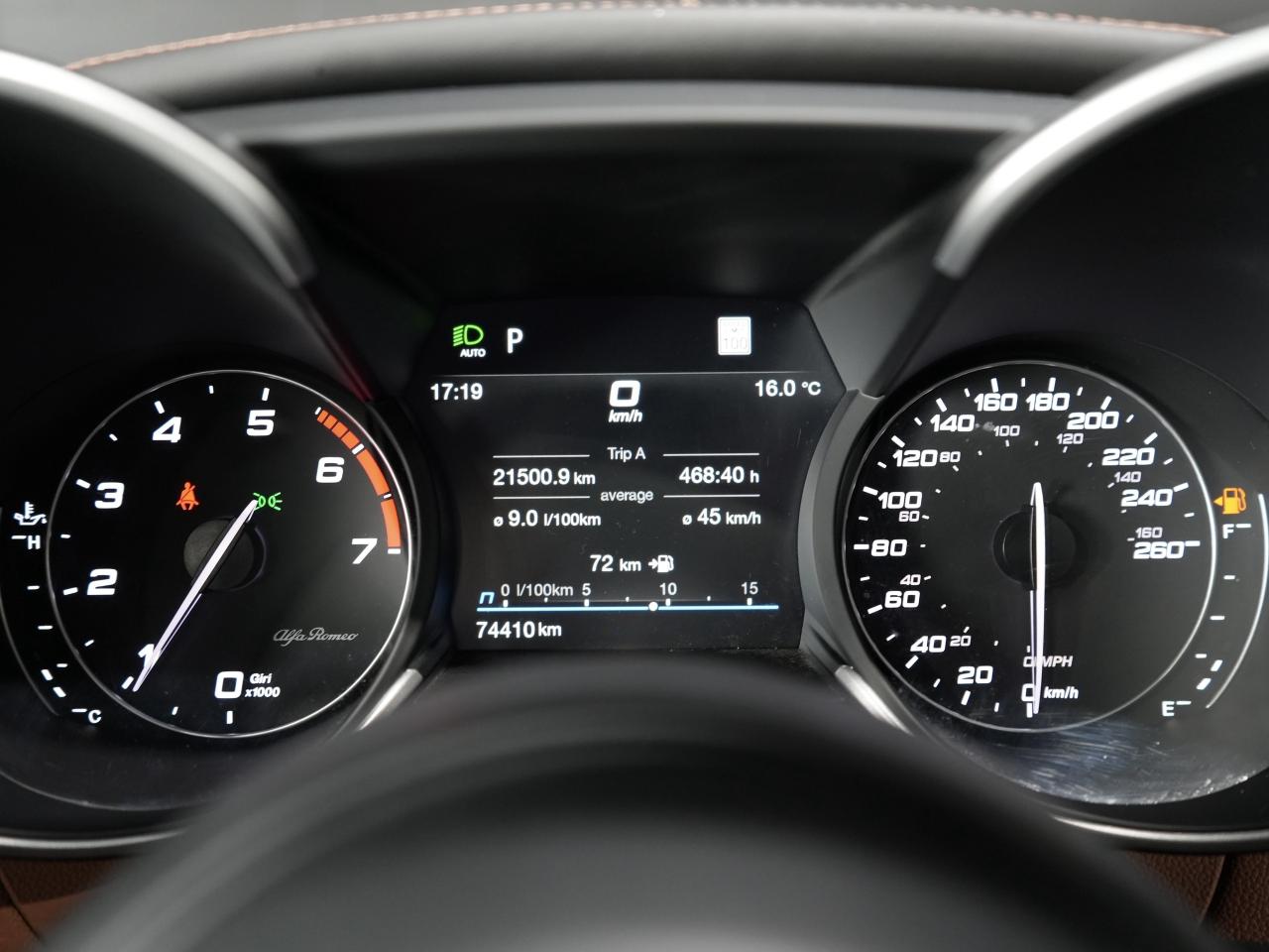 2021 Alfa Romeo Giulia Ti Sport/PANO/HARMAN K/DRIVE ASSIST/NO ACCIDENTS Photo